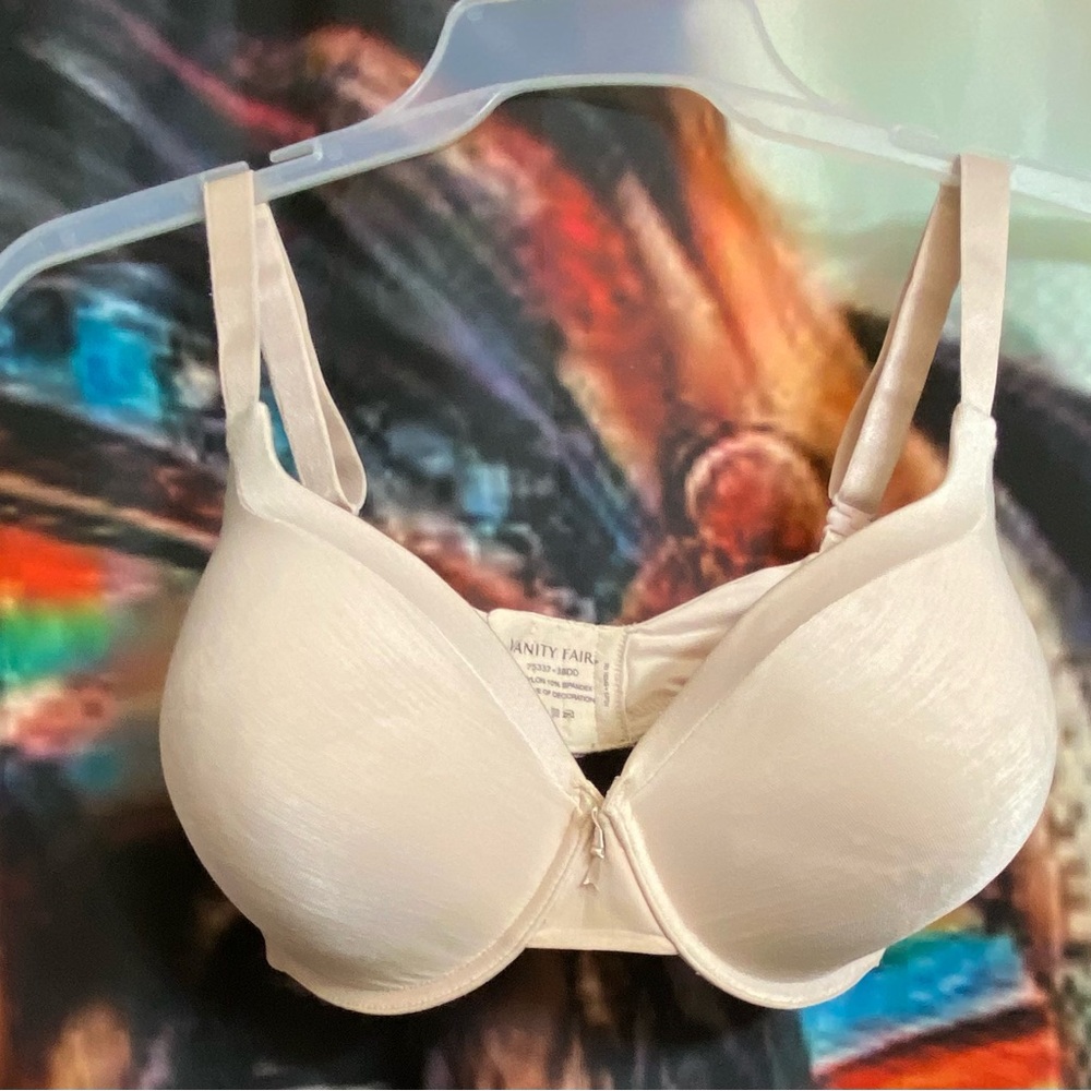 Vanity Fair Illumination Full Coverage Convertible Strap Bra, Sheer Quartz